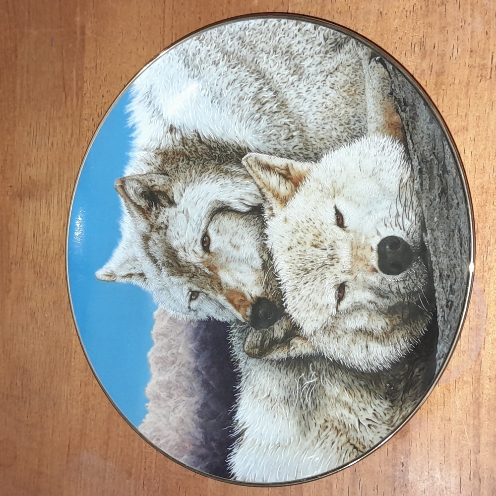 The Danbury Mint Plate Eternal Unity Collection